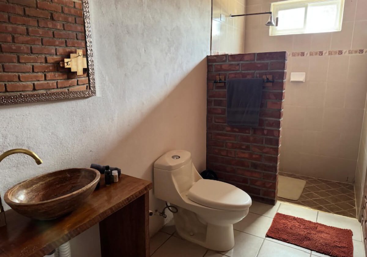 mag-bay-hotel-bath